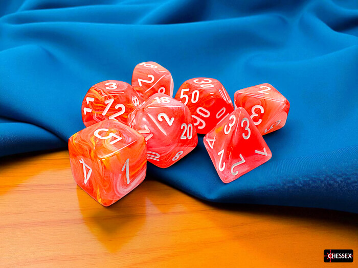 Chessex Festive Dahlia CHX22553 sada kostek bílá 7 ks XXL