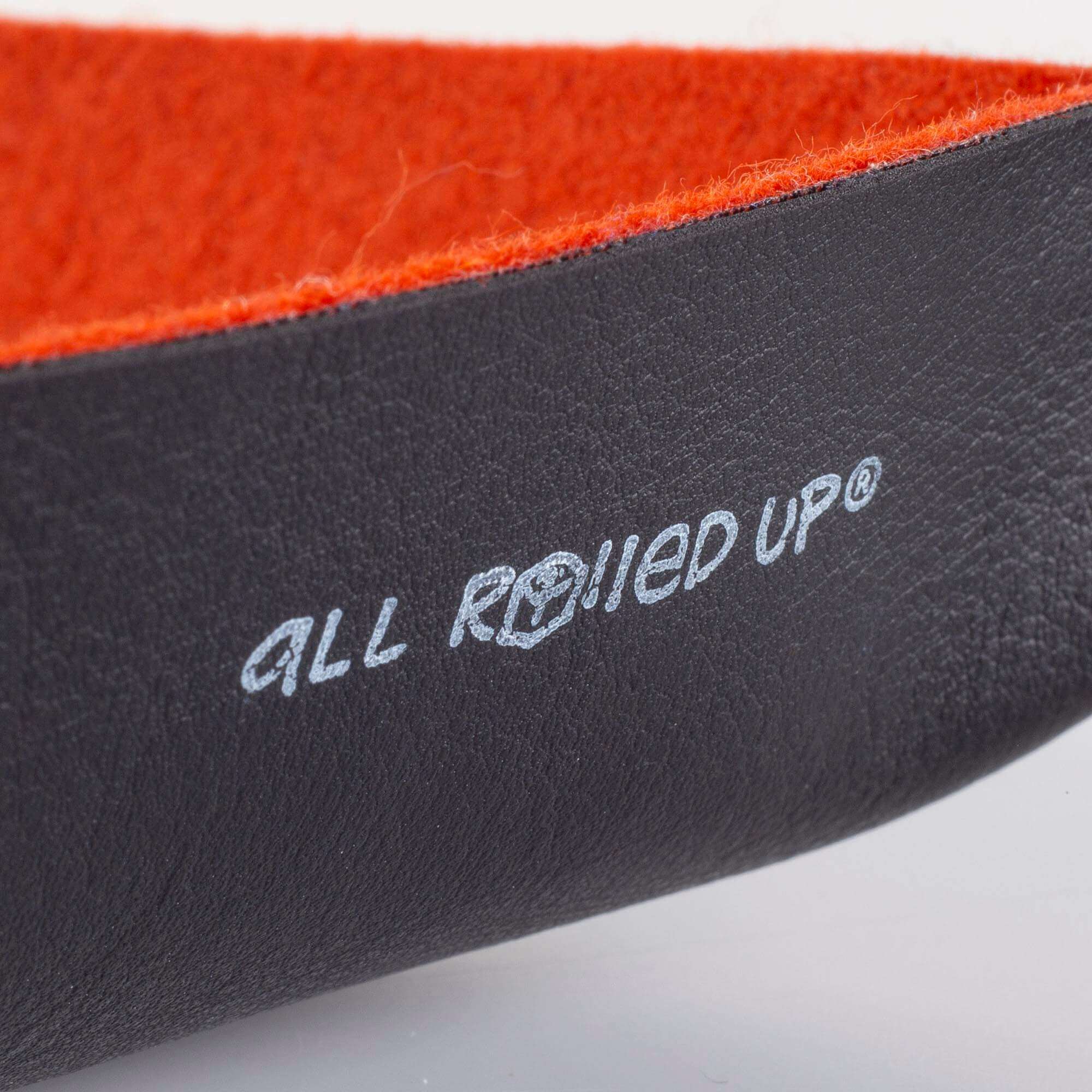 All Rolled Up Felt dice tray plstěný hnědý