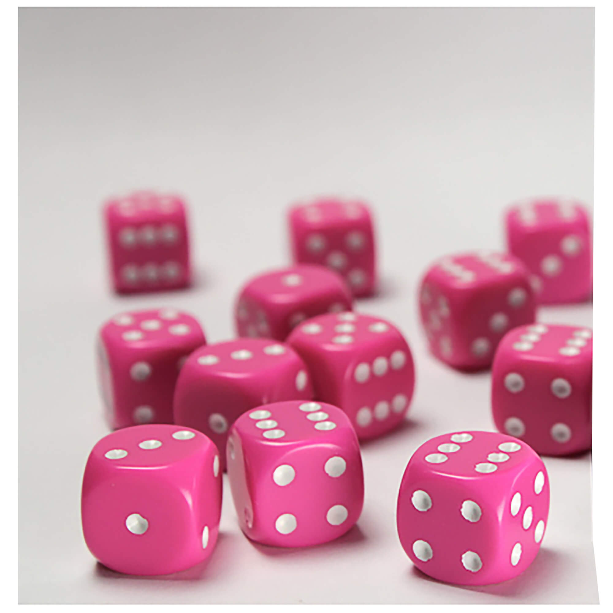 Chessex Opaque D6 16mm kostky růžové 12 ks