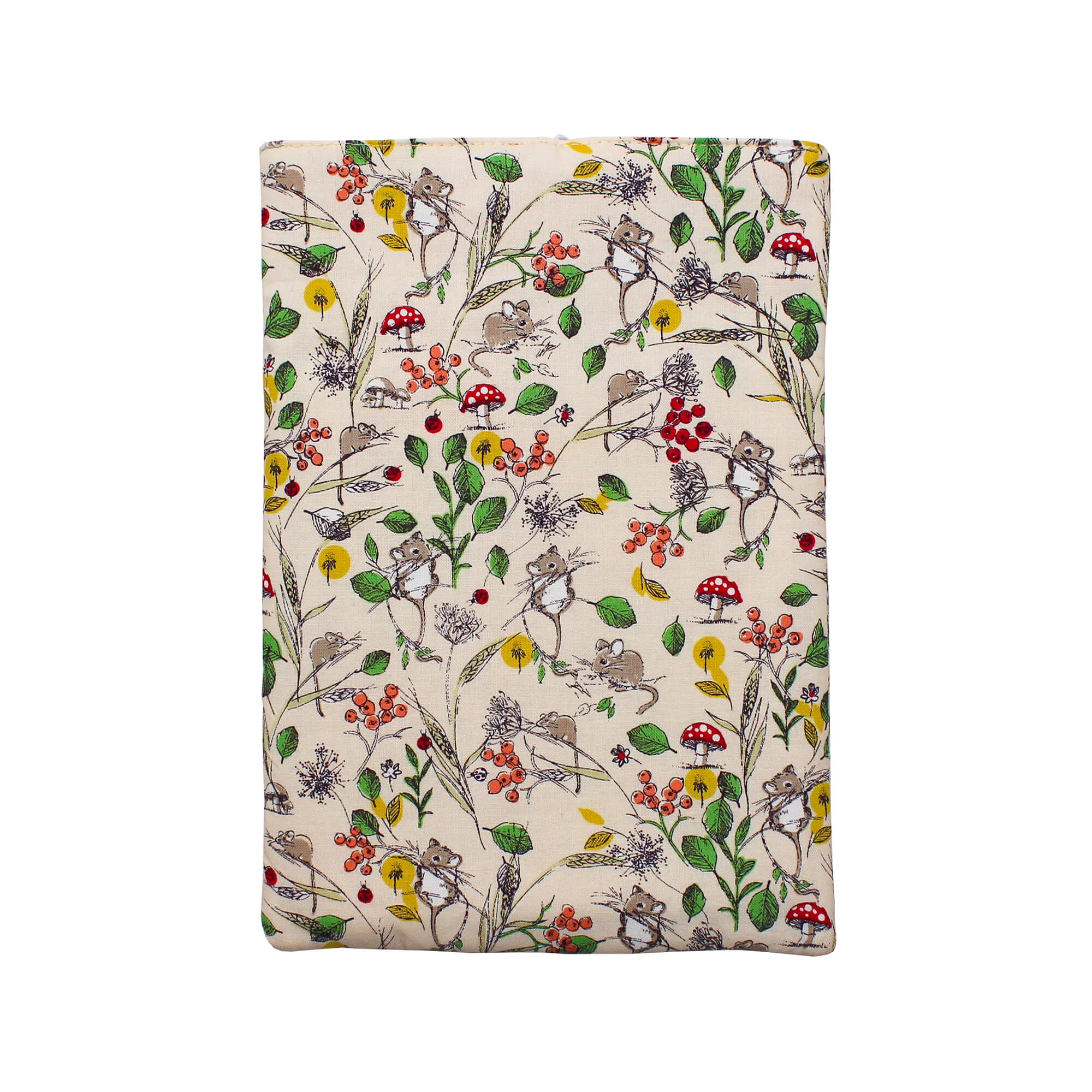 All Rolled Up Field Mouse obal na knihu a tablet