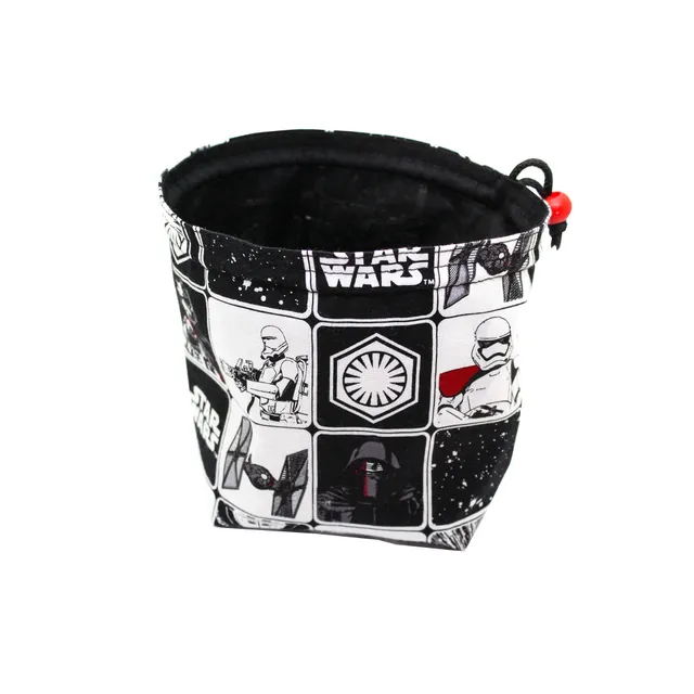 All Rolled Up ARU of Holding Show you the Dark Side pytlík na kostky