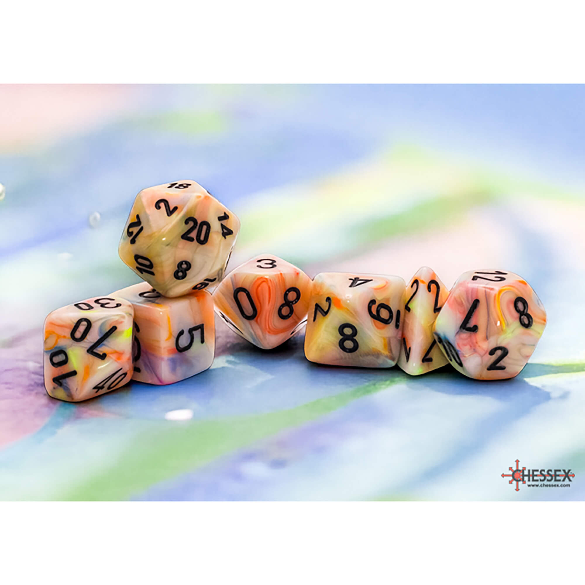 Chessex Festive Circus Black sada kostek 7 ks 20 mm