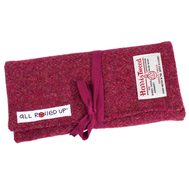 All Rolled Up Madeline Harris Tweed pouzdro na kostky