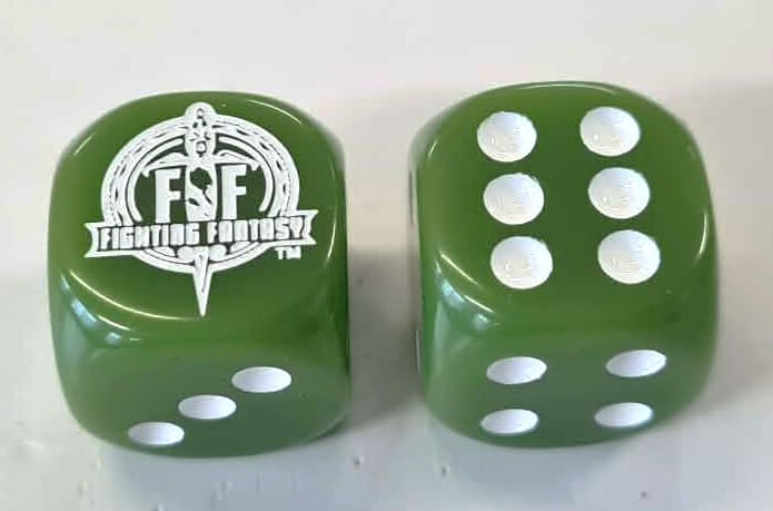 All Rolled Up Fighting Fantasy kostky D6 zelené 2 ks