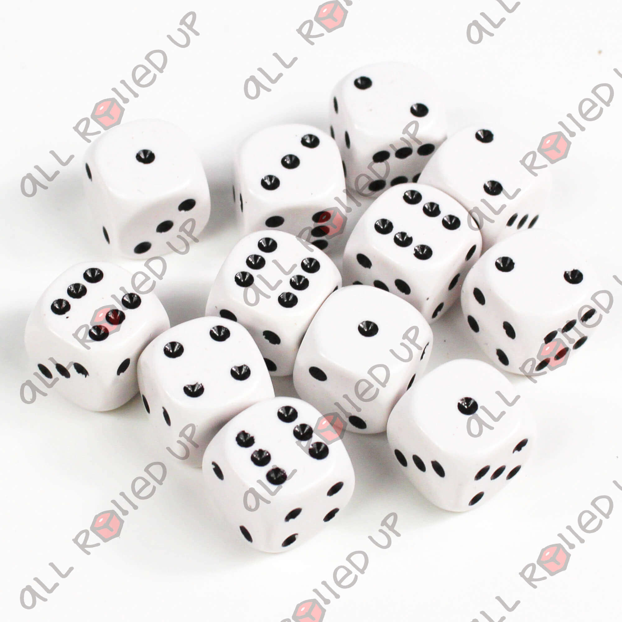 Chessex Opaque D6 sada kostek 12 ks bílo-černá 16 mm