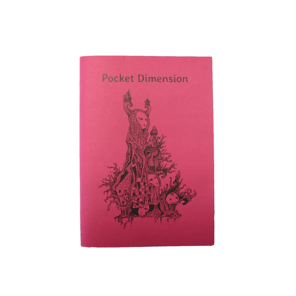 All Rolled Up Pocket Dimension Notebook mapový sešit A6 36 stran