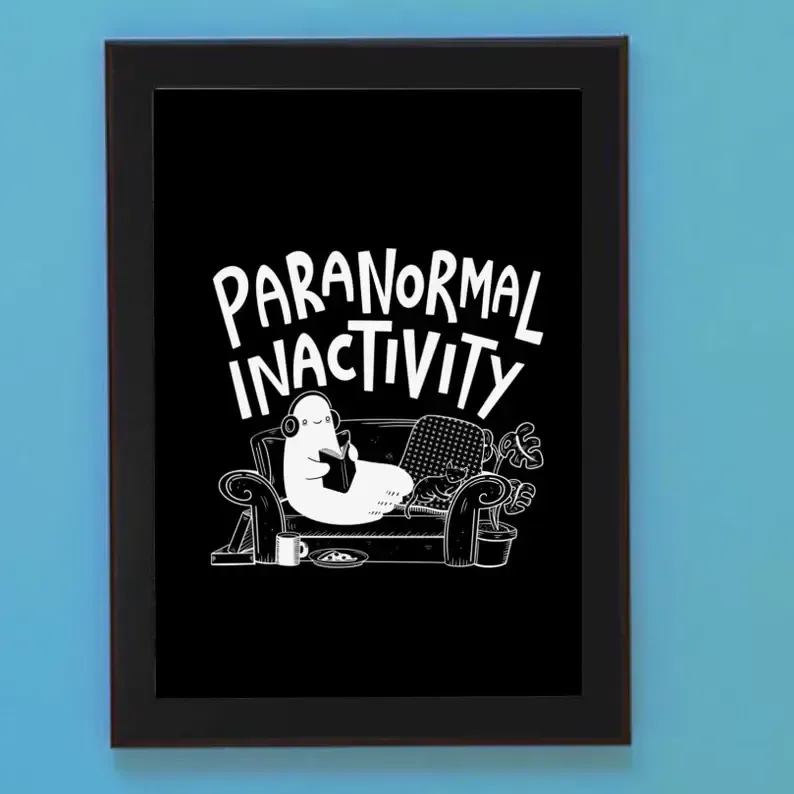 All Rolled Up Paranormal Inactivity Ghost Print obraz A4 černobíly