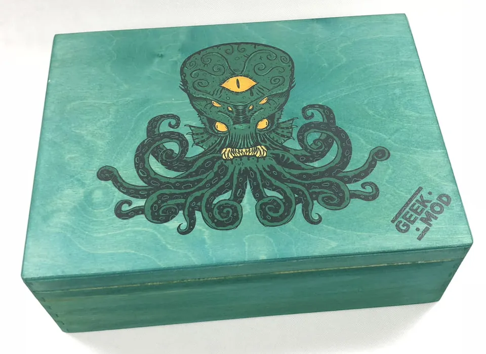 Geek Mod Arkham Horror truhla na karty zelená